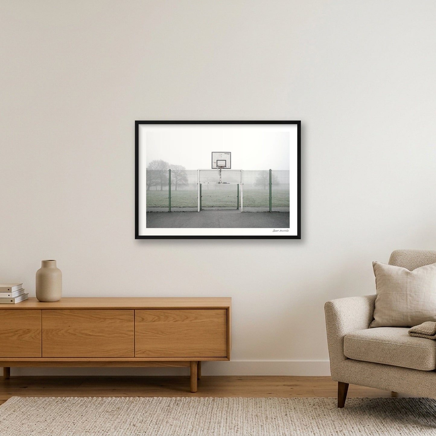 Shoot — 84×59cm, 33×23" Black Frame