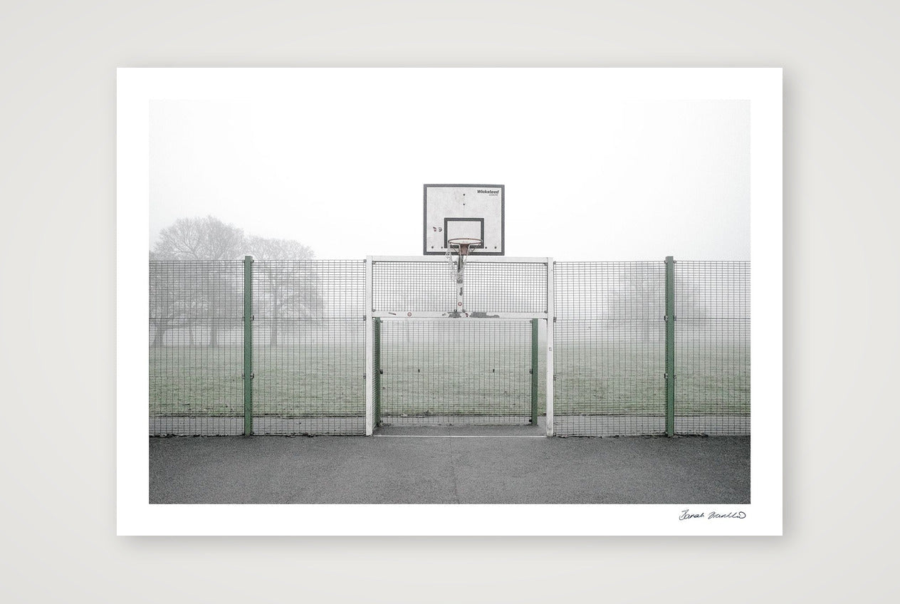Shoot — 84×59cm, 33×23" Print only
